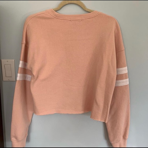 Forever 21 Cropped Long Sleeve - Picture 2 of 2